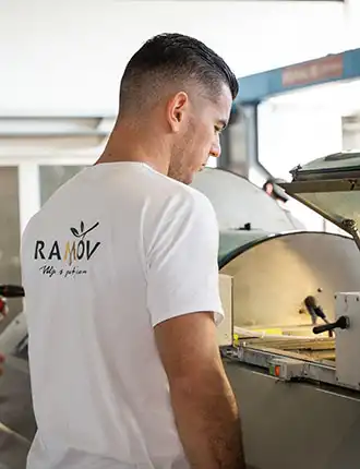 Ulje Ramov - prerada maslina, proizvodnja i prodaja maslinovog ulja